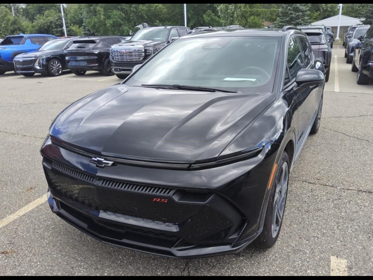 2025 CHEVROLET Equinox
