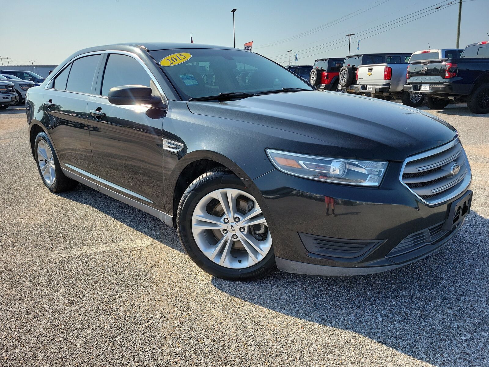 2015 FORD Taurus