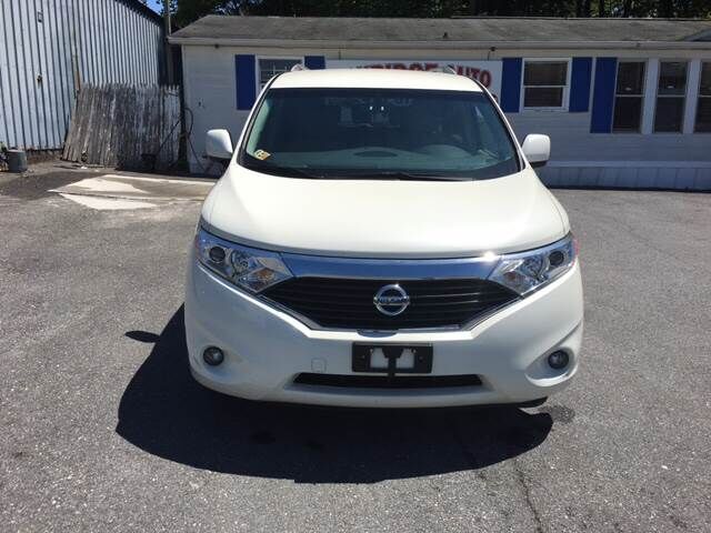 Nissan Quest