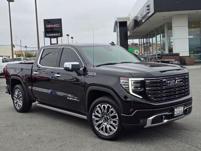 2025 GMC Sierra