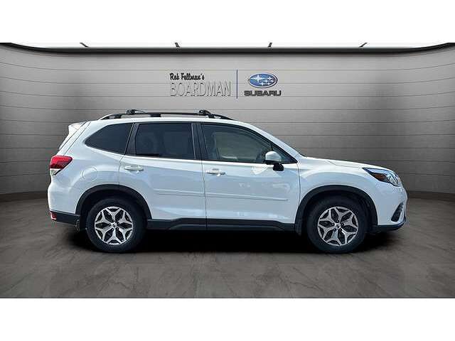 2024 SUBARU Forester