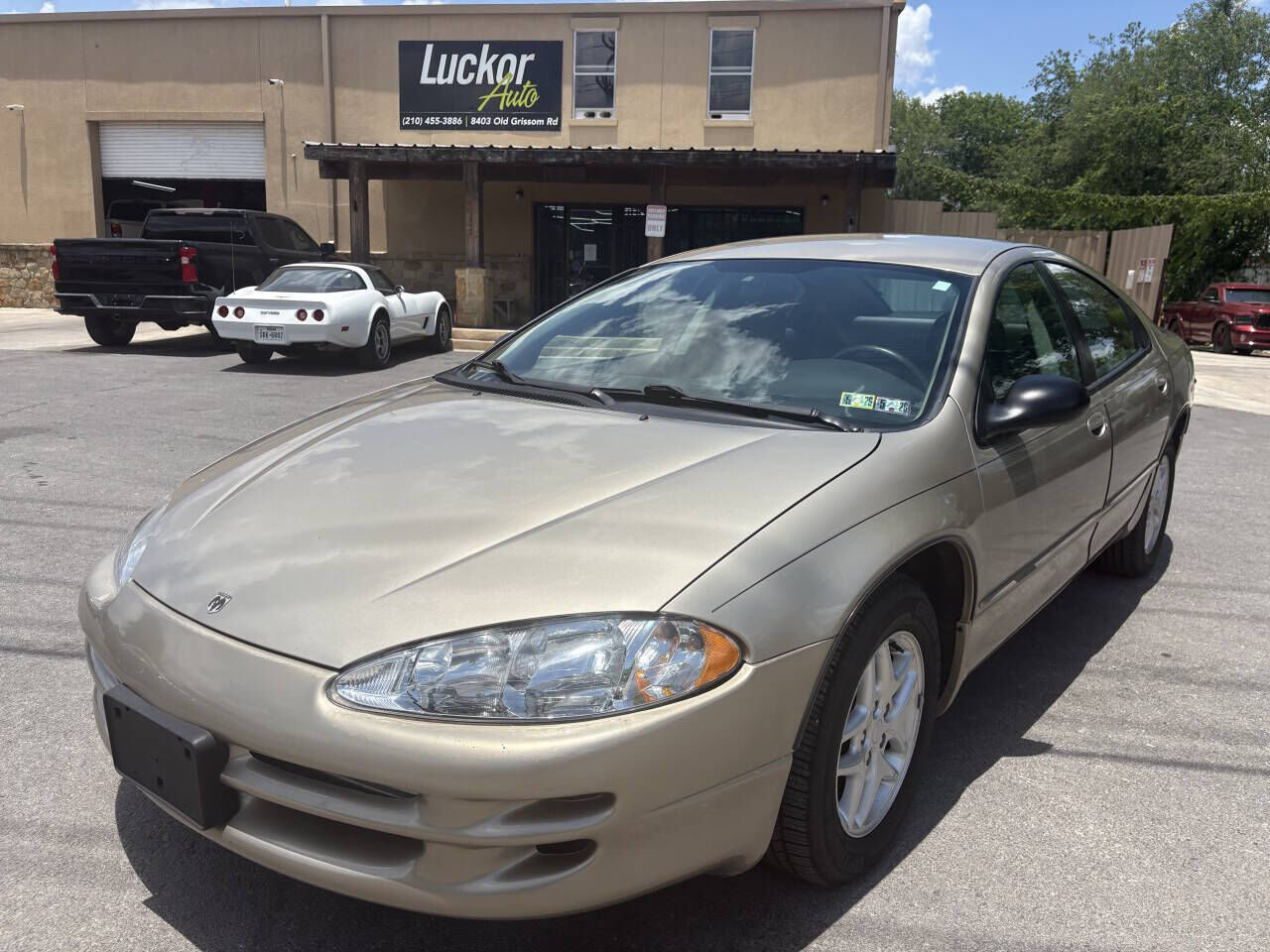 2004 DODGE Intrepid