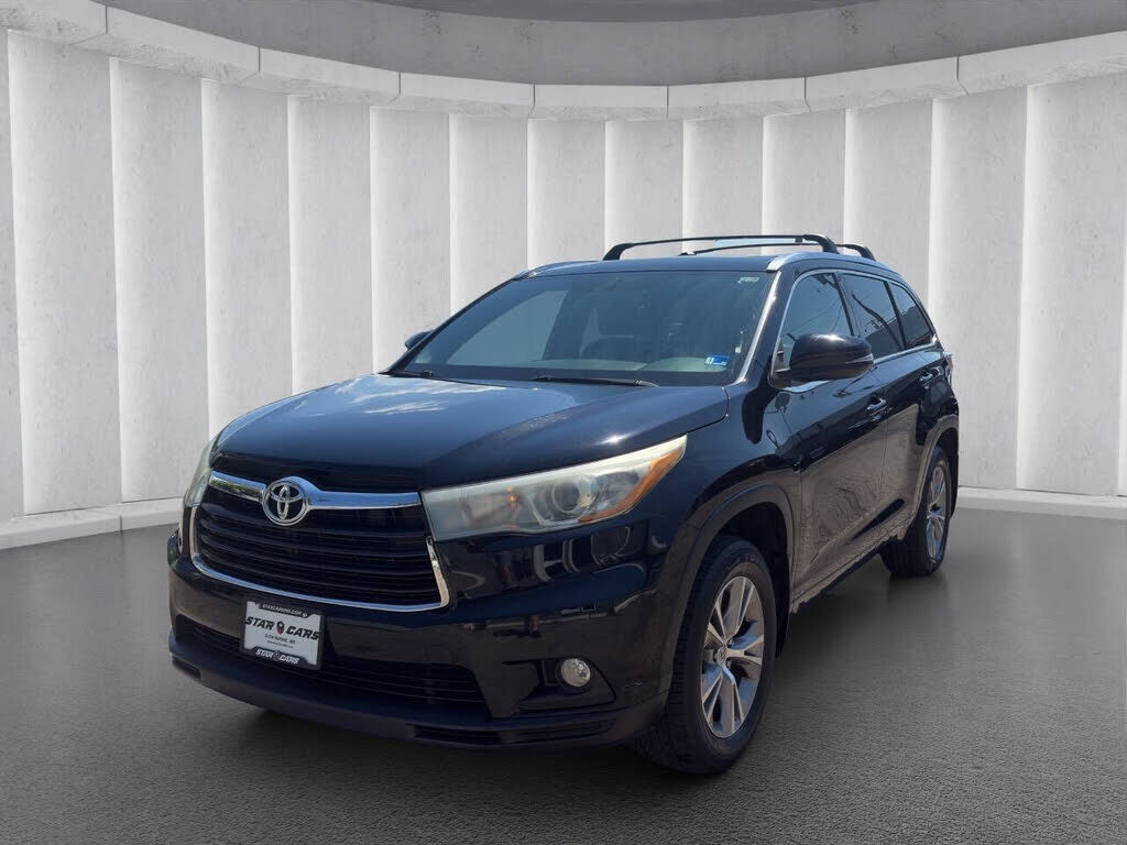 2015 TOYOTA Highlander