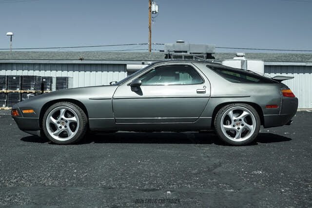 1988 PORSCHE 924