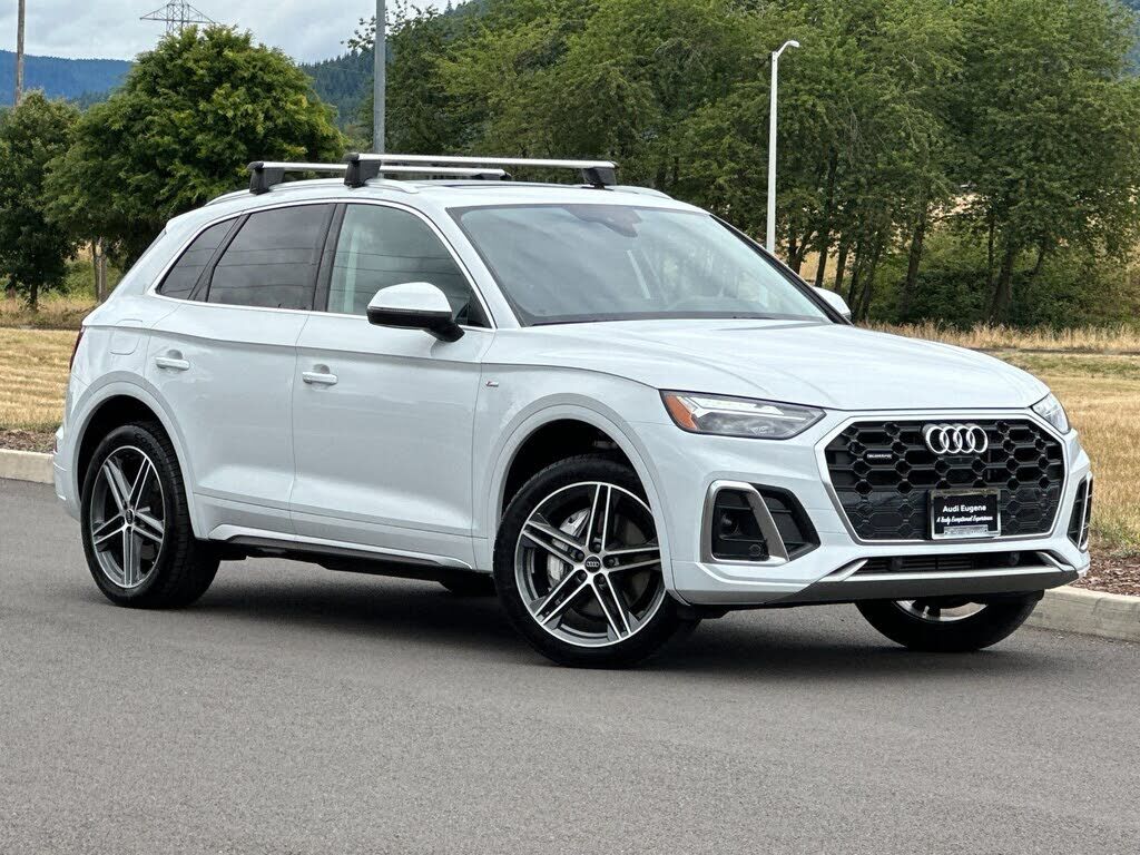 2023 AUDI Q5 e