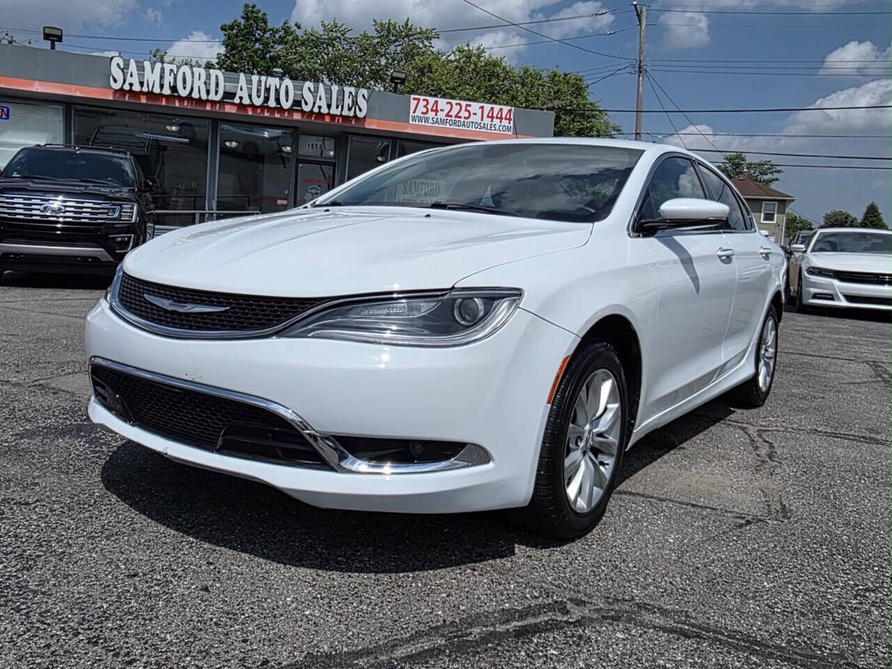 2016 CHRYSLER 200