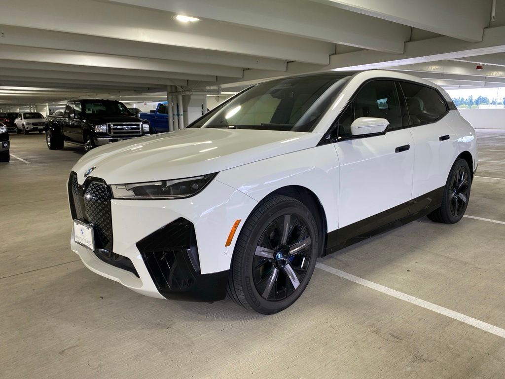 2024 BMW ix