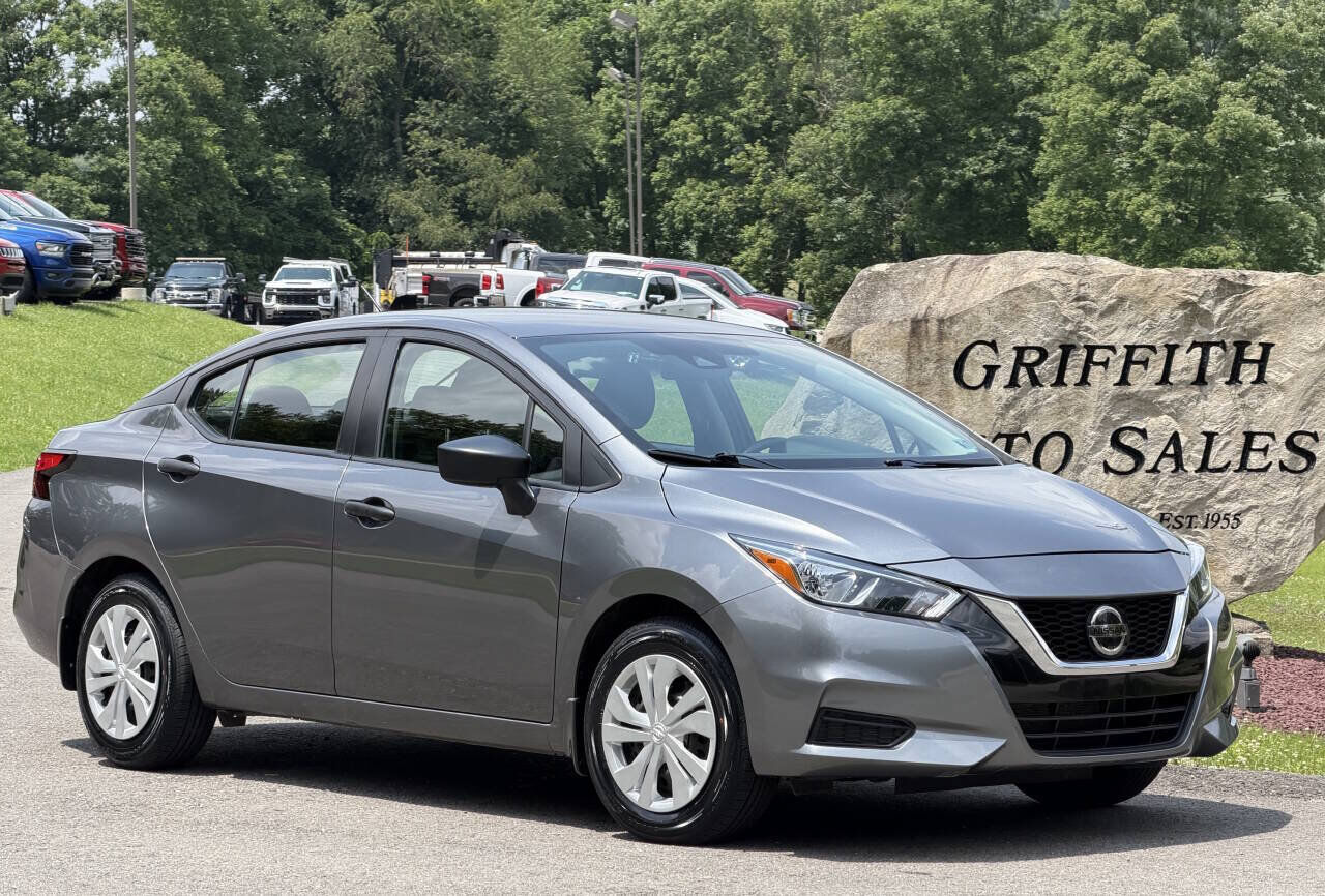 2022 NISSAN Versa