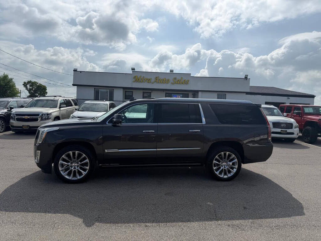 2018 CADILLAC Escalade ESV