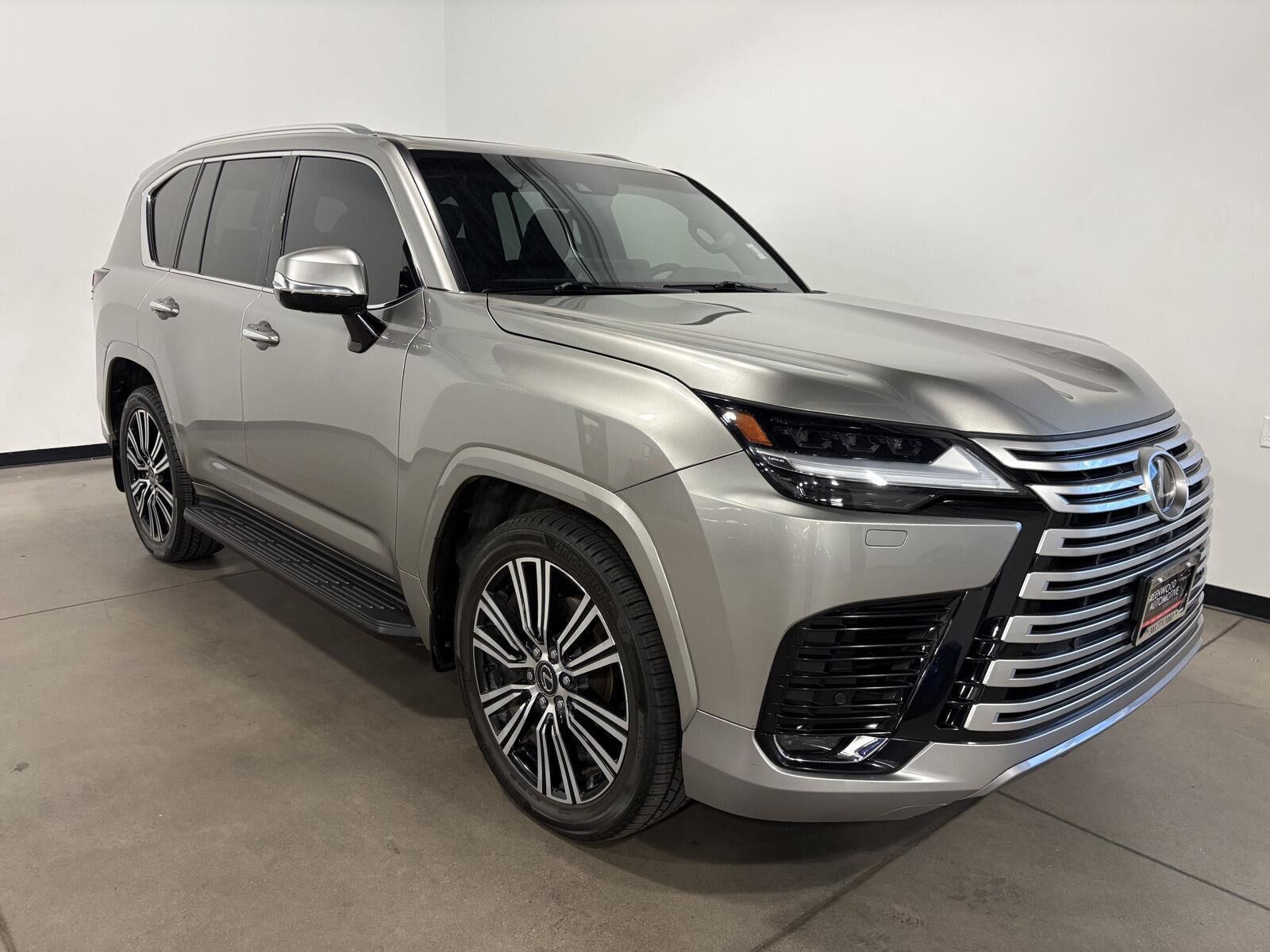 2024 LEXUS LX