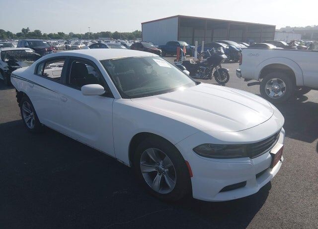 2016 DODGE Charger