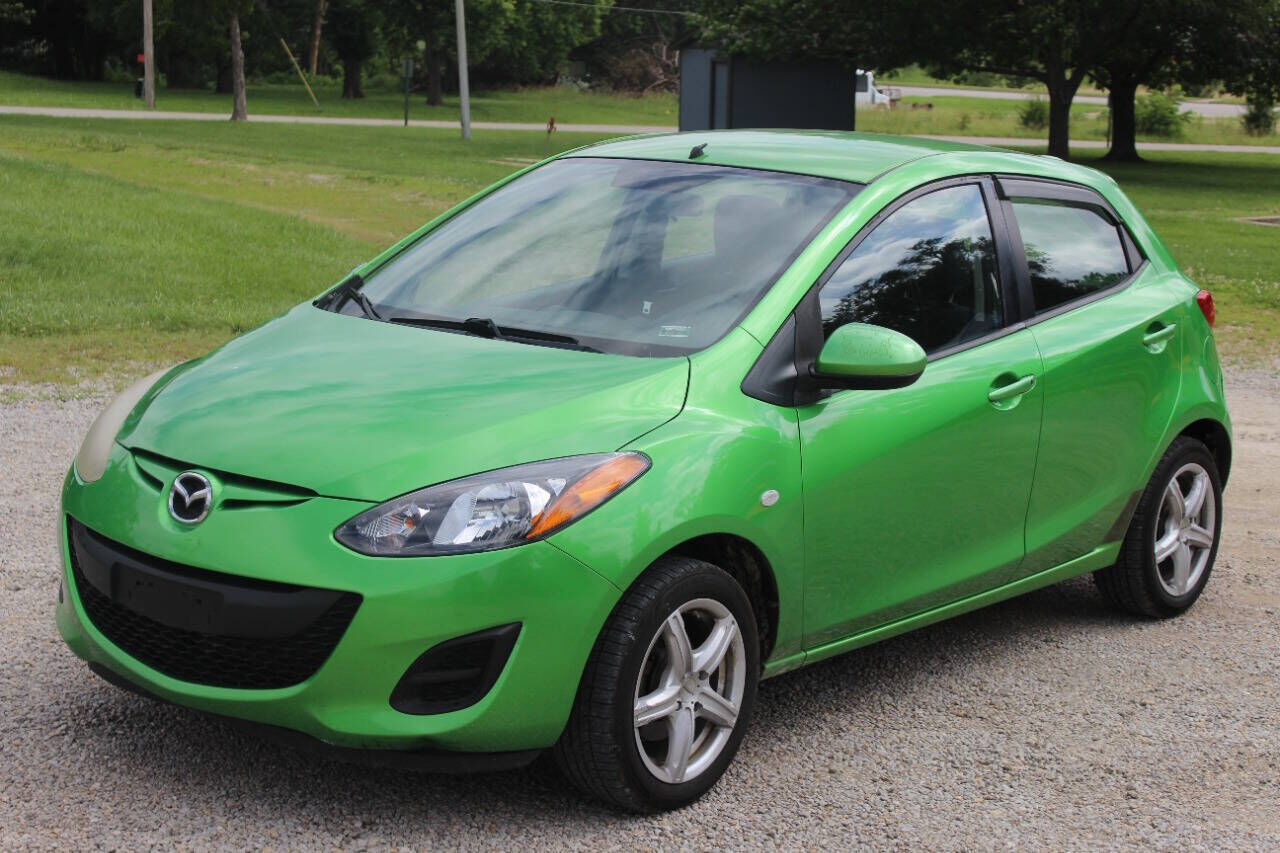 2011 MAZDA Mazda2