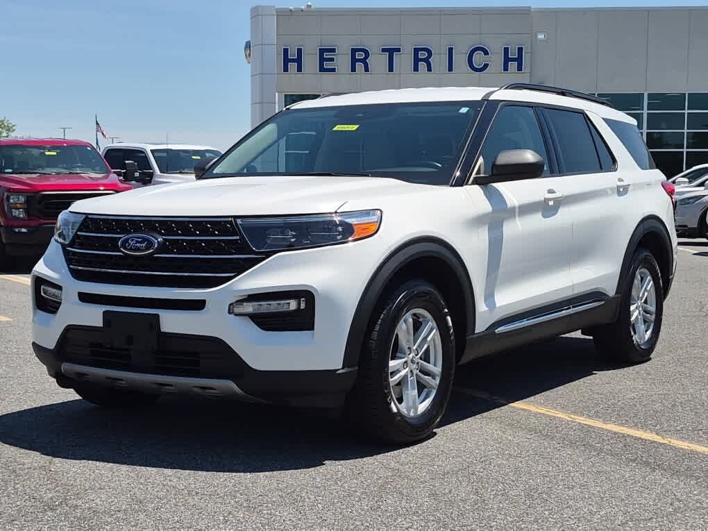 2021 FORD Explorer