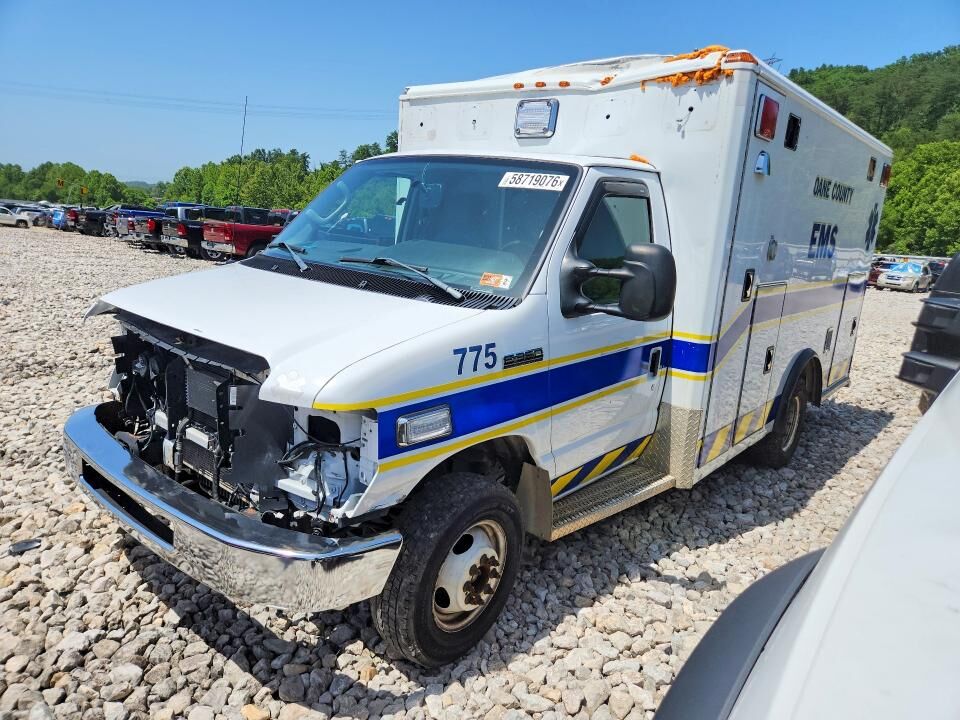 2018 FORD E-350
