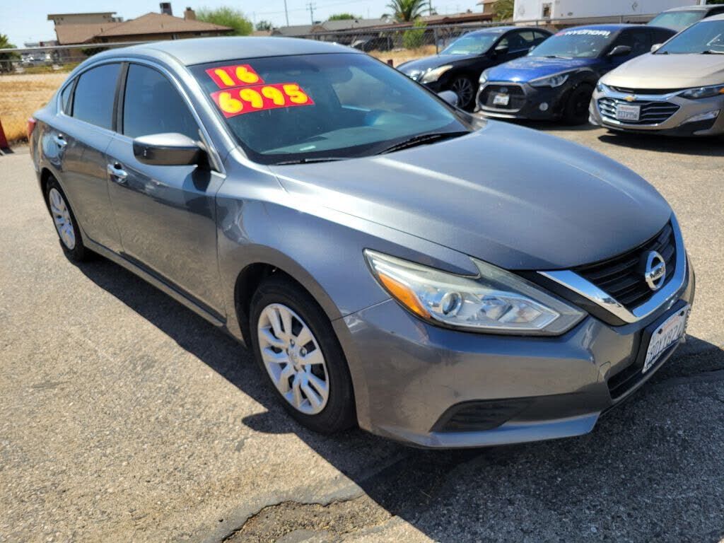 2016 NISSAN Altima