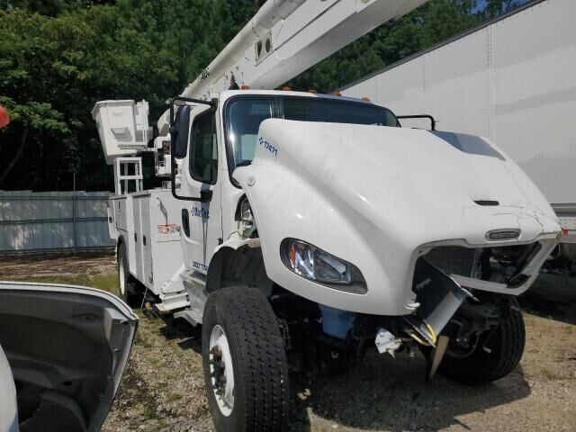 2022 FREIGHTLINER M2