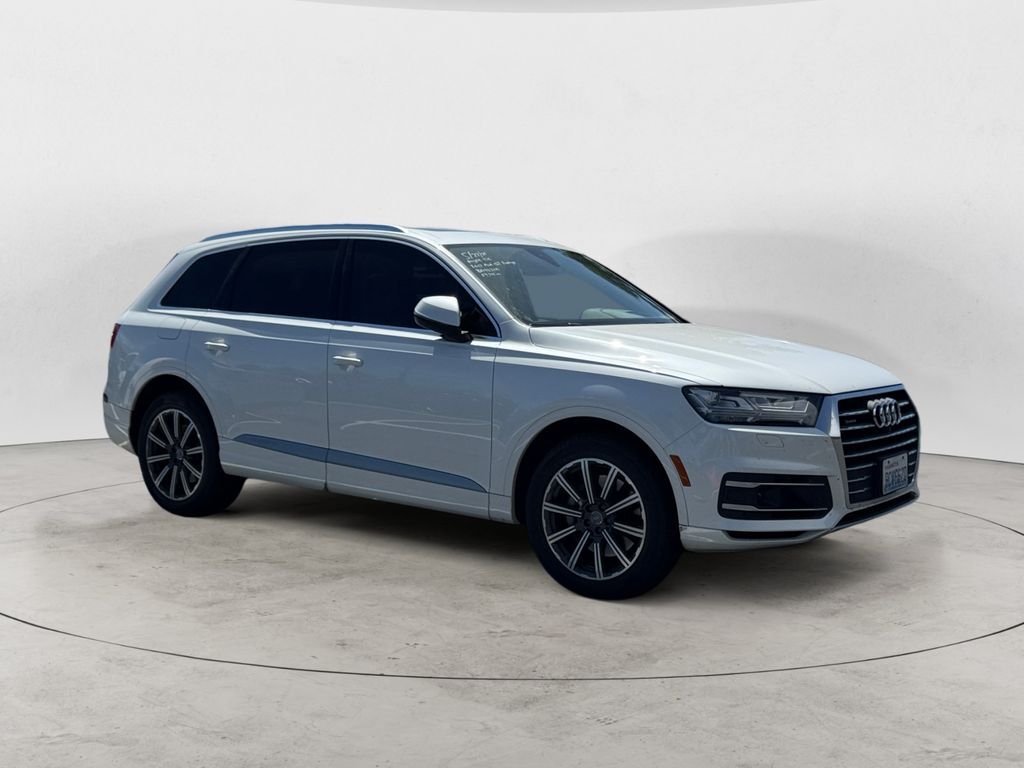 2017 AUDI Q7