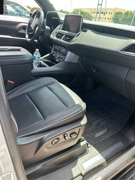 2022 GMC Yukon