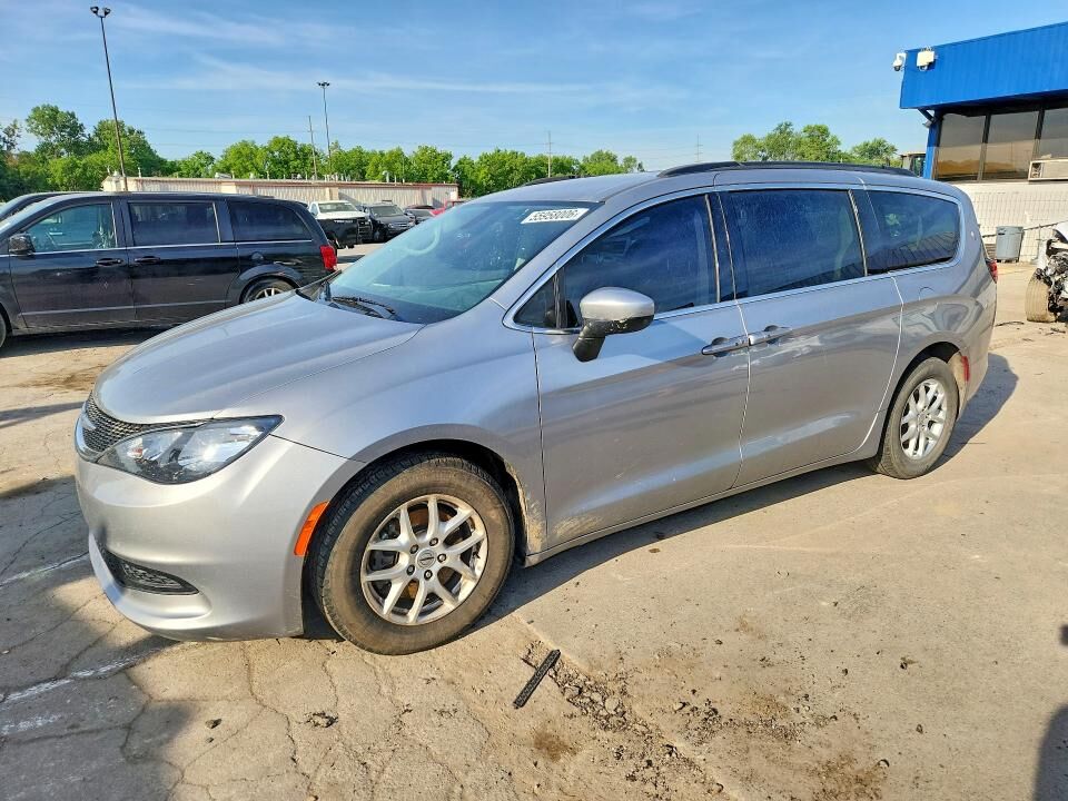 2021 CHRYSLER Voyager