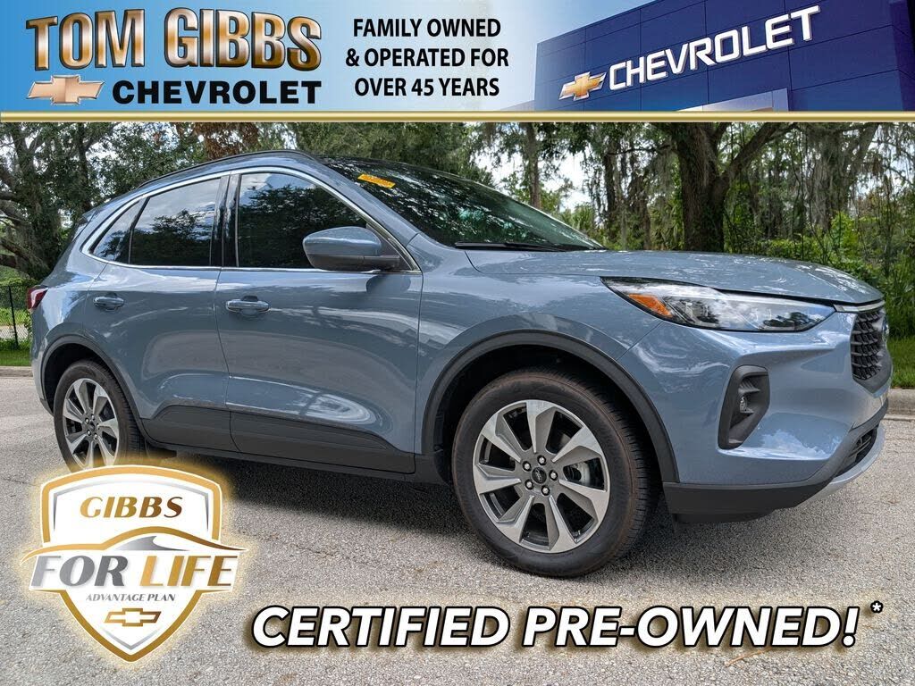 2025 FORD Escape