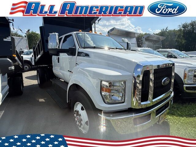 2026 FORD F-750