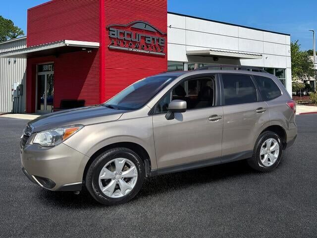 2015 SUBARU Forester