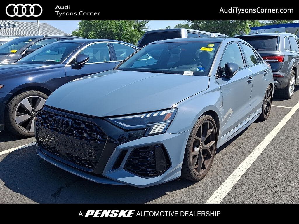2023 AUDI RS3