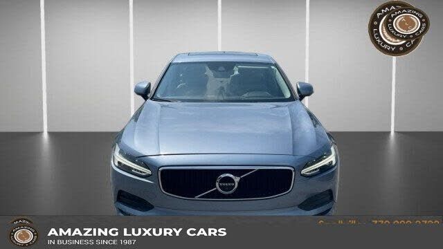 2018 VOLVO S90