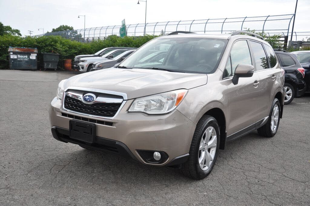 2014 SUBARU Forester