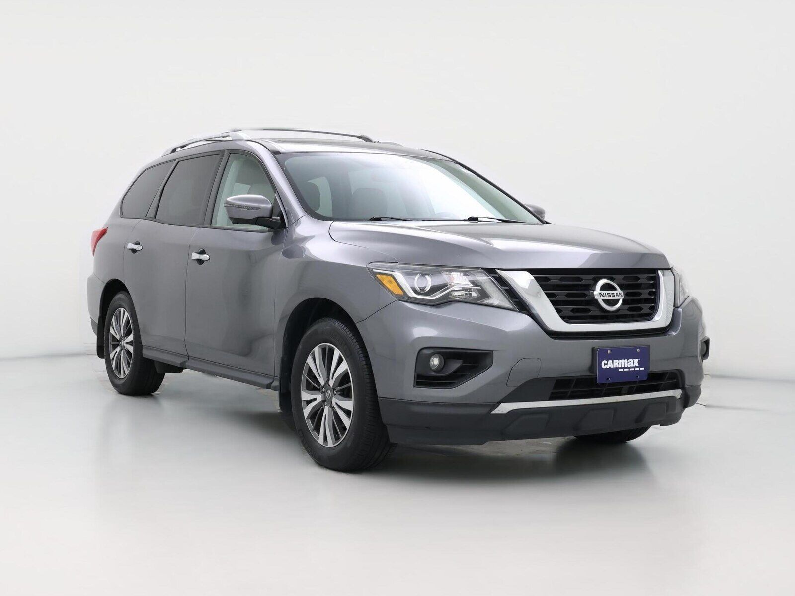 2017 NISSAN Pathfinder