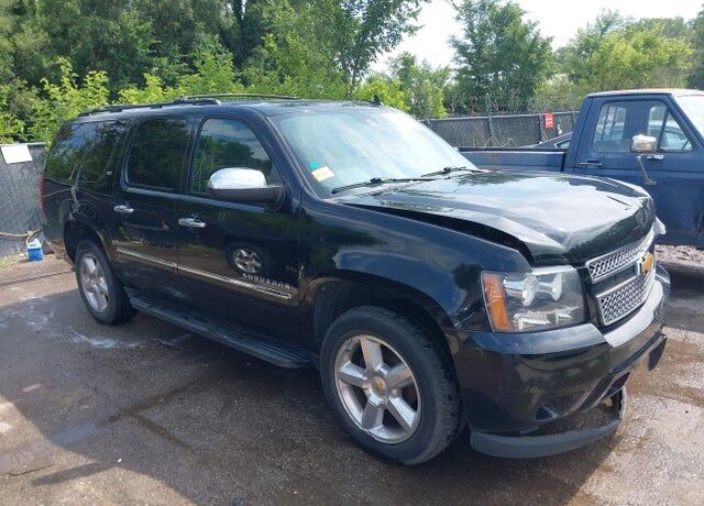 2012 CHEVROLET Suburban