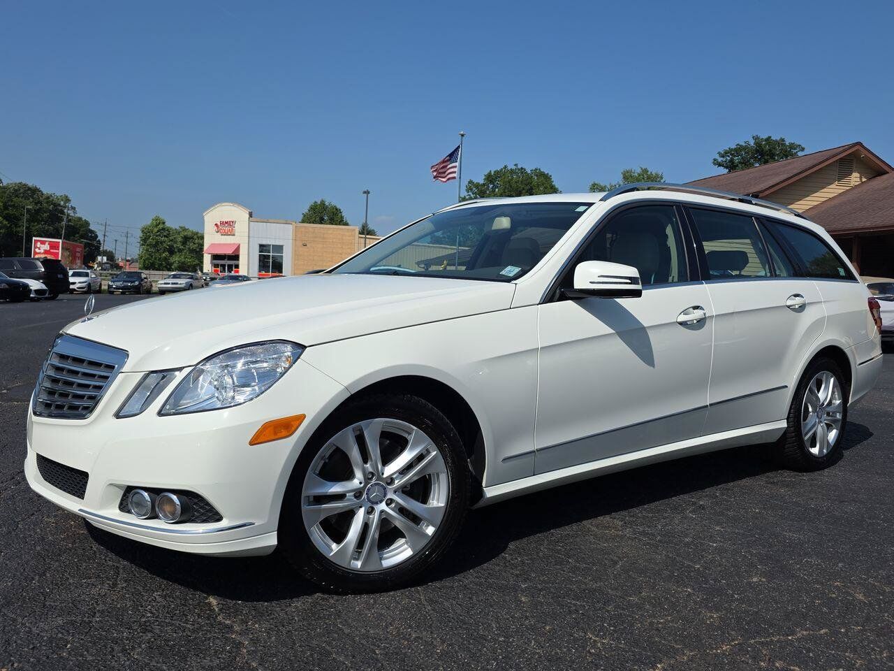 2011 MERCEDES-BENZ E-Class