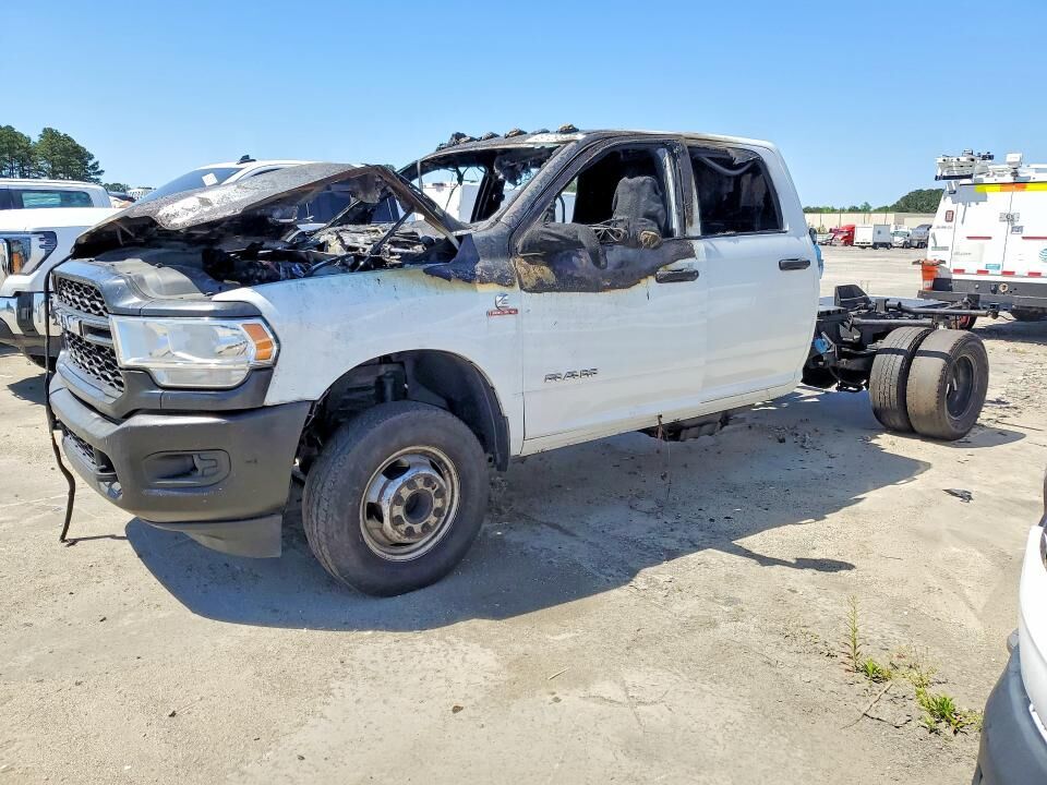 2021 RAM 3500
