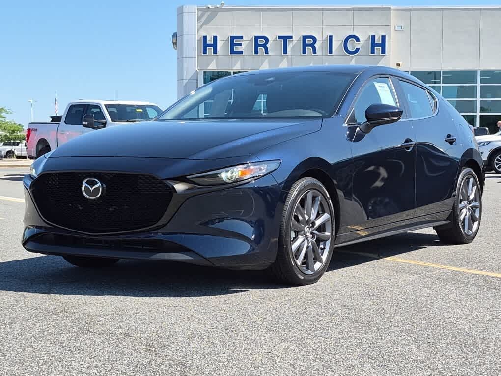 2022 MAZDA Mazda3
