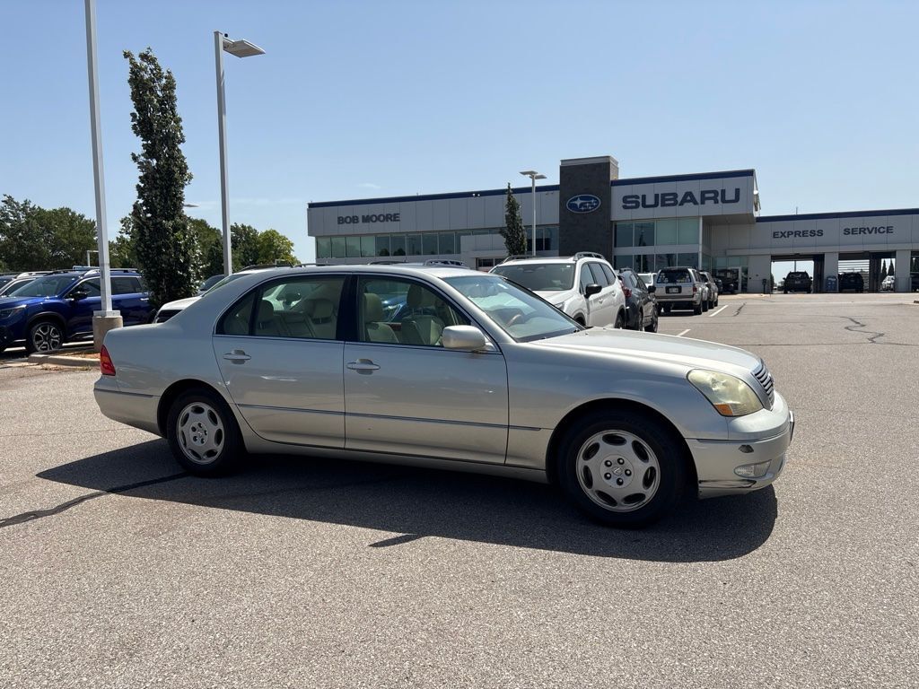 2002 LEXUS LS