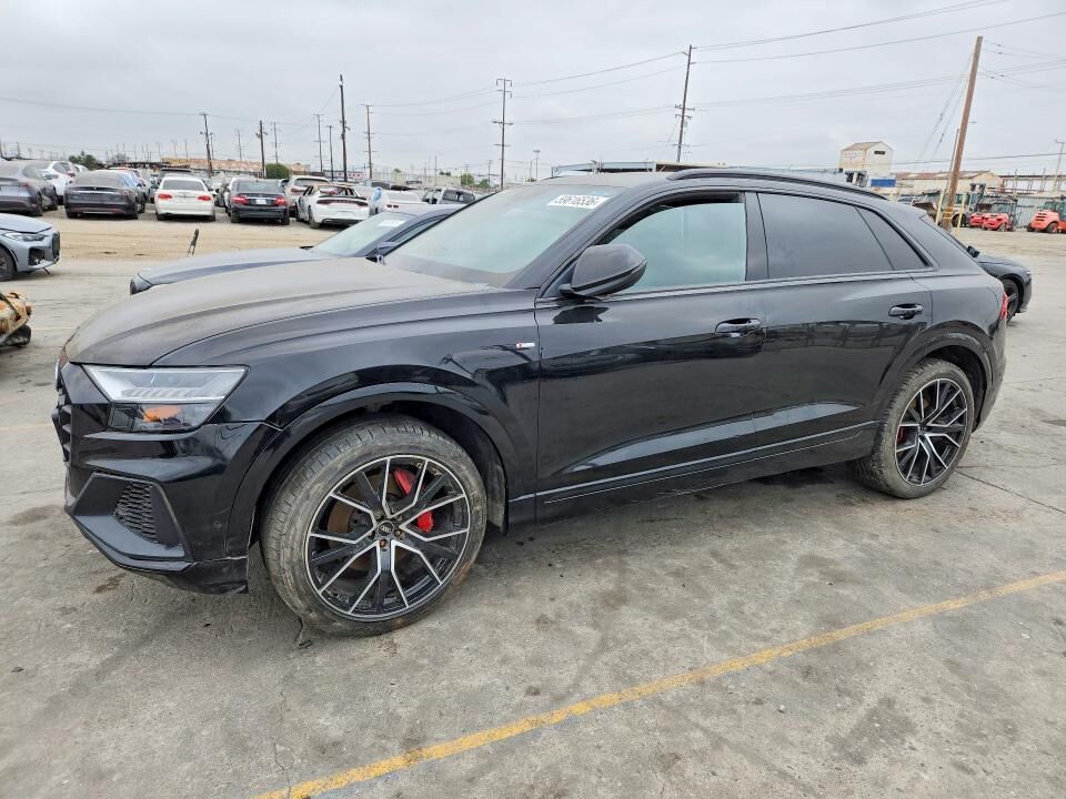 2020 AUDI Q8