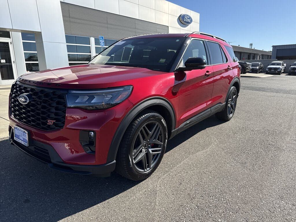 2025 FORD Explorer