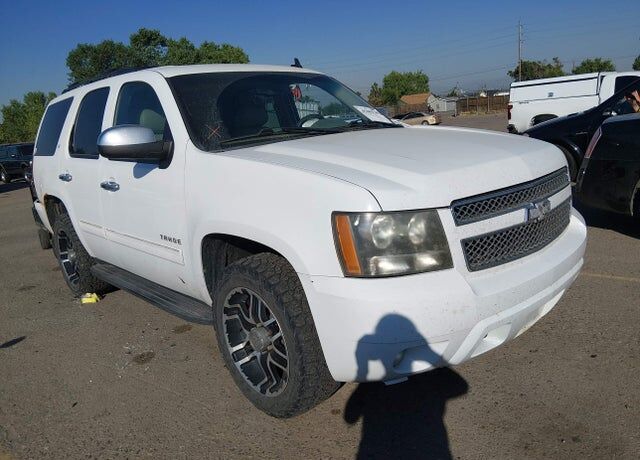 2011 CHEVROLET Tahoe