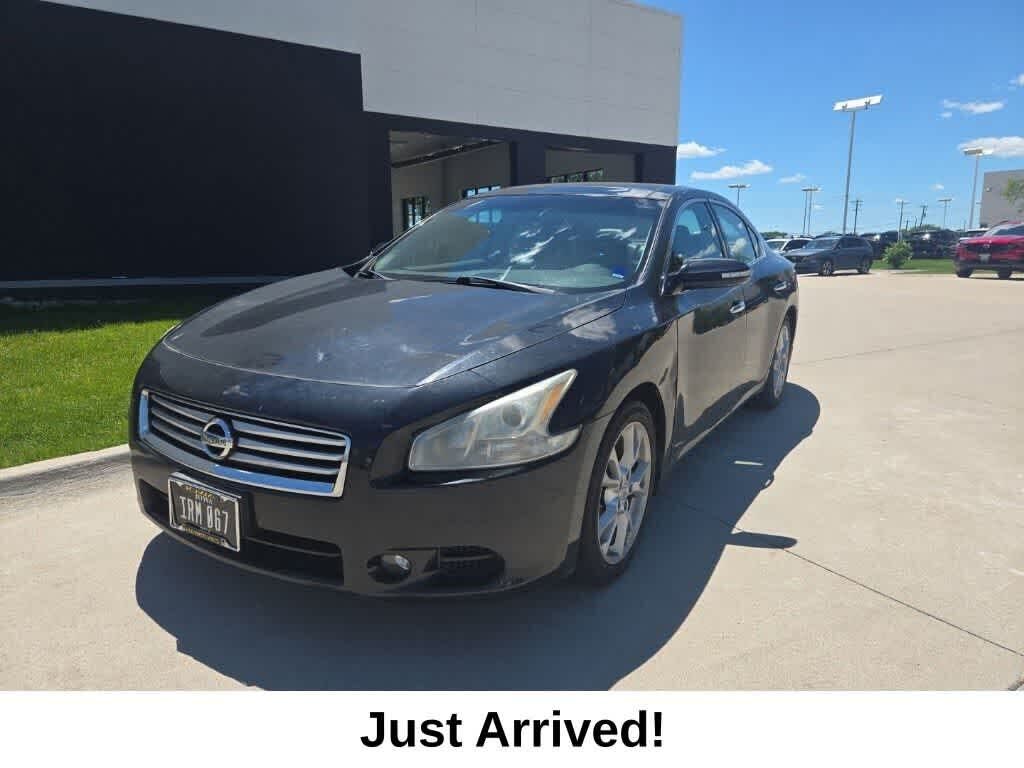 2012 NISSAN Maxima
