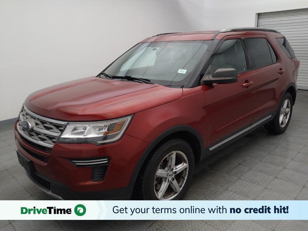 2018 FORD Explorer
