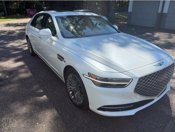 2021 GENESIS G90