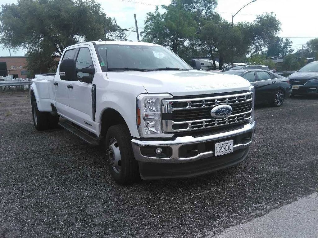 2025 FORD F-350