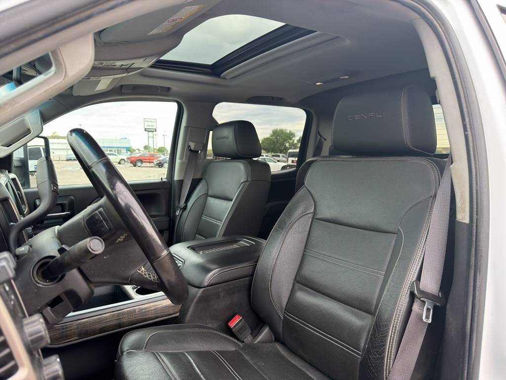 2016 GMC Sierra