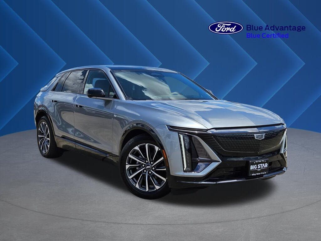 2024 CADILLAC Lyriq
