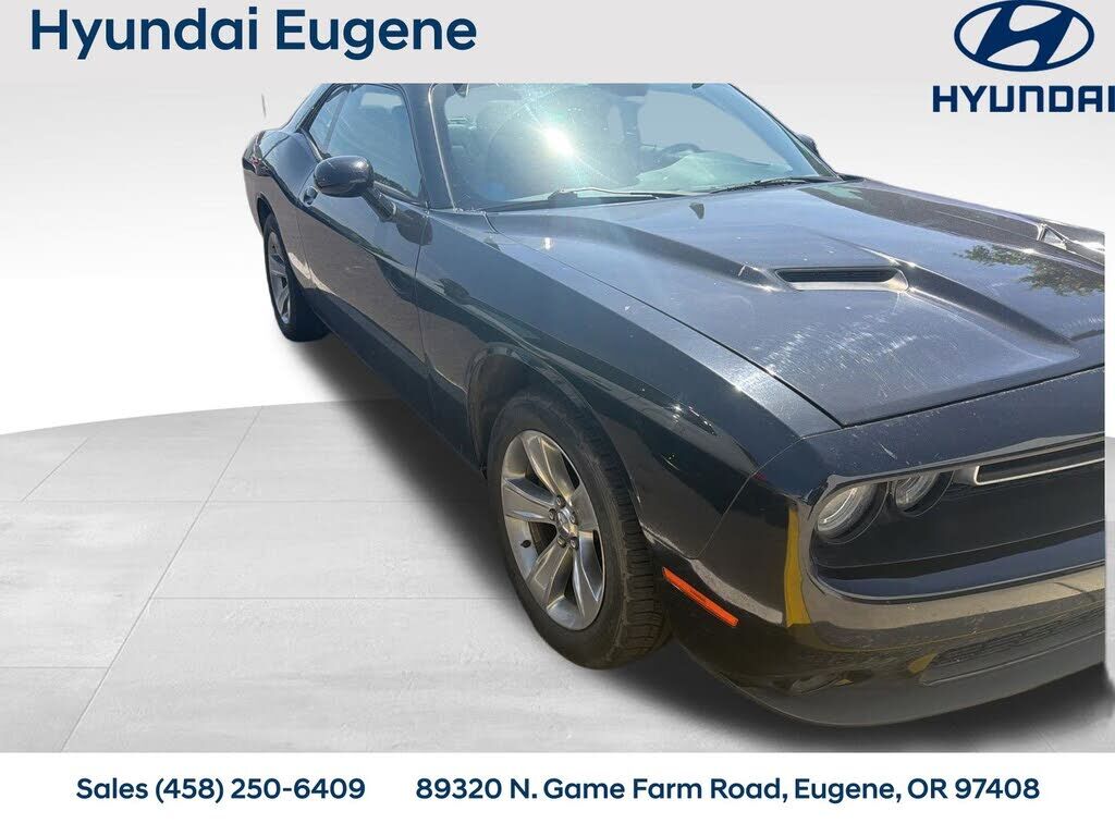 2016 DODGE Challenger