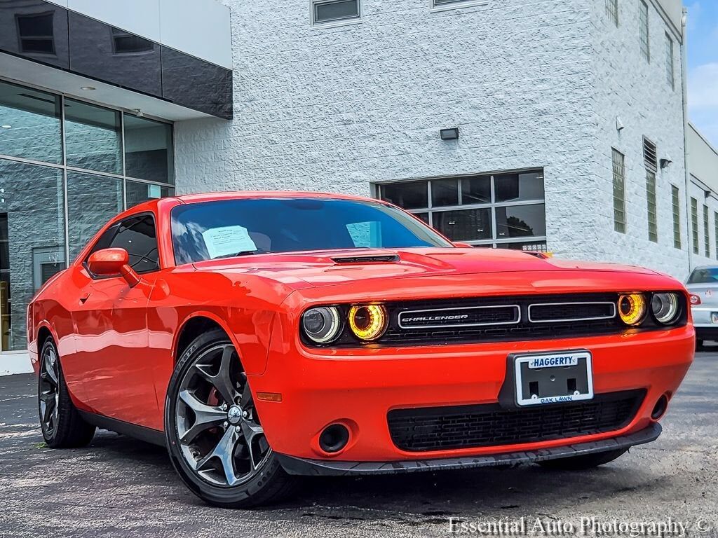2016 DODGE Challenger