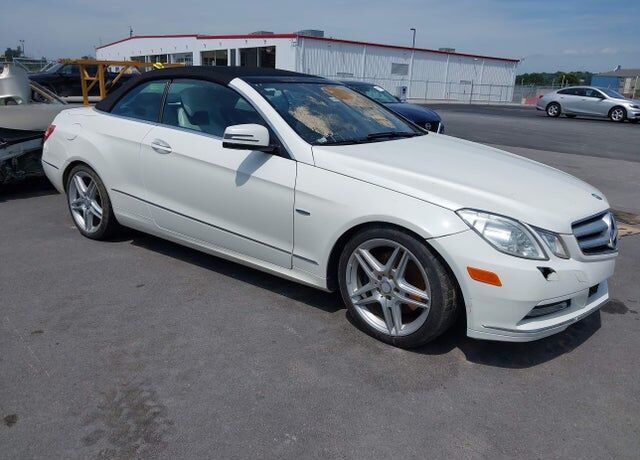 2012 MERCEDES-BENZ E-Class