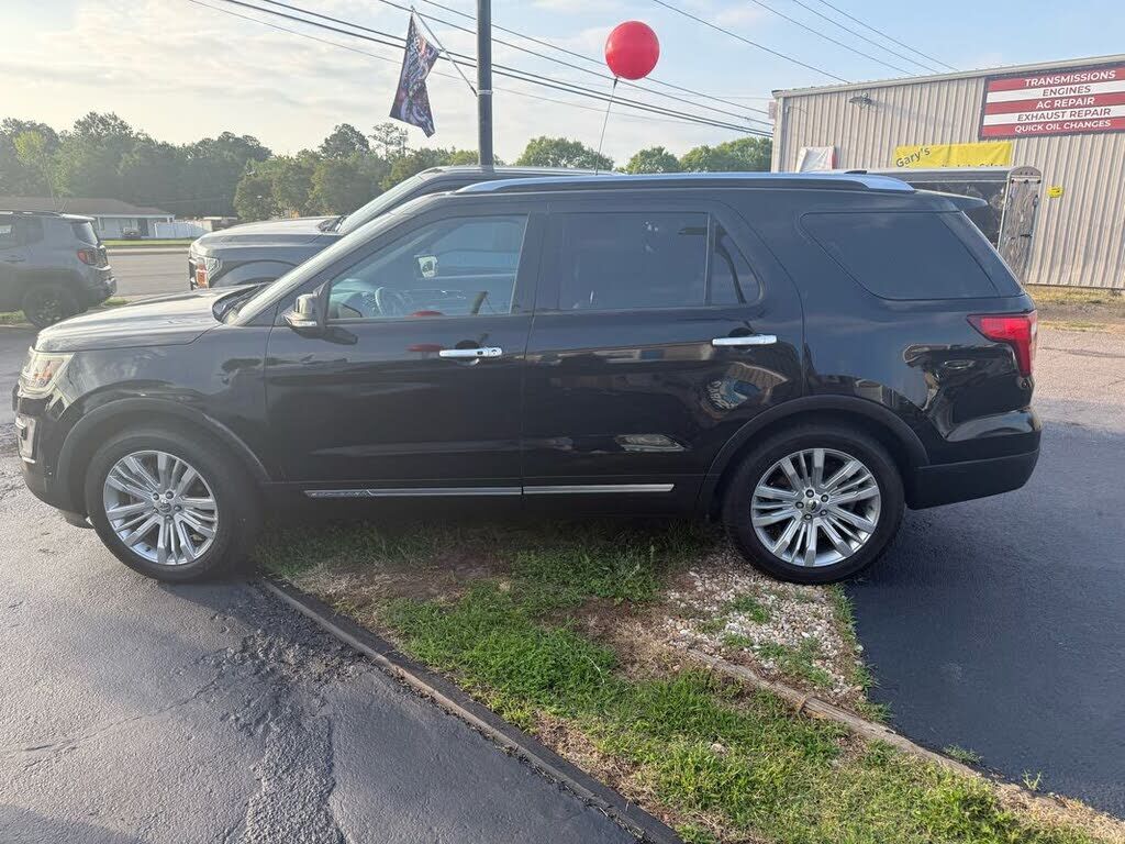 2016 FORD Explorer