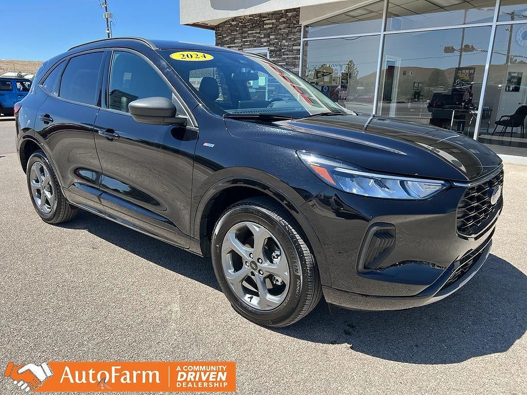 2024 FORD Escape