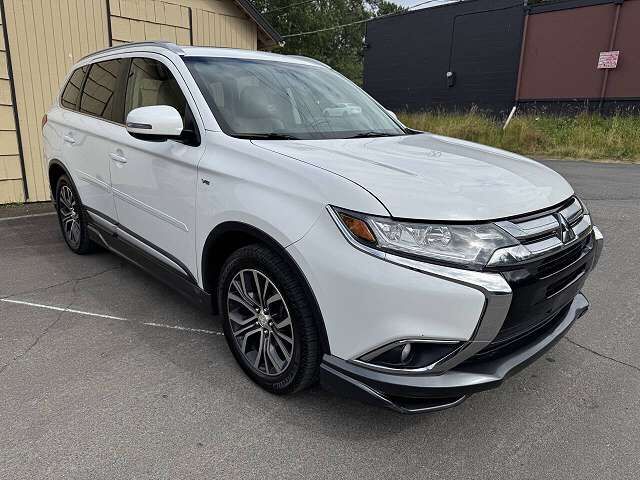 2016 MITSUBISHI Outlander